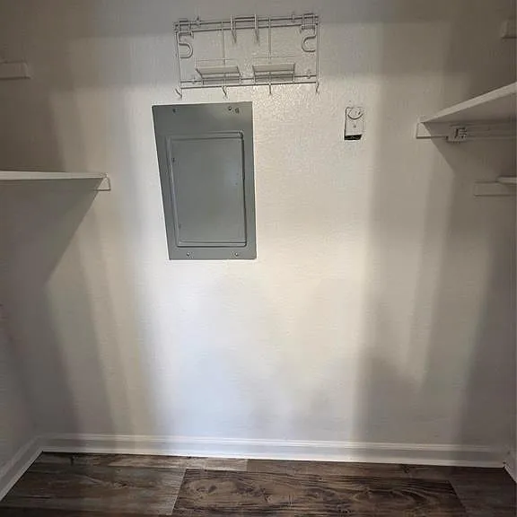 1038 Signal Ridge Pl — Photo 16
