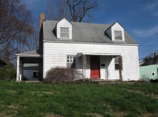 140 N Haworth Ave, Decatur, IL 62522