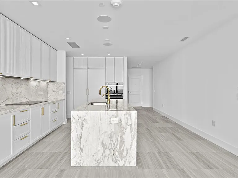 3015 S Ysabella Ave #2402 — Photo 12
