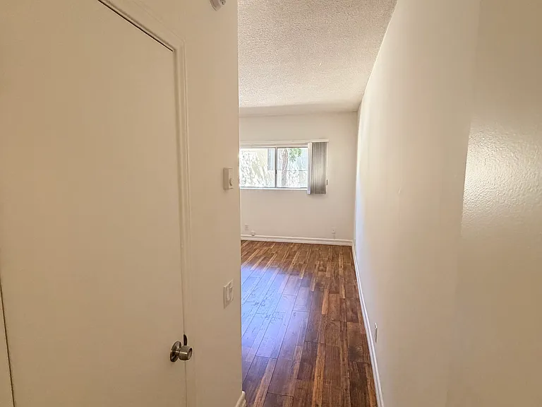 11935 Dorothy St #203 — Photo 19