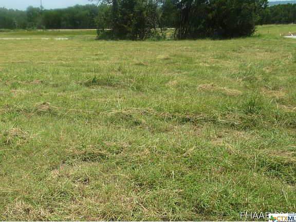 3rd image of 3405 Shoreline Dr