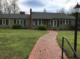 317 Ridgecrest Rd, Asheboro, NC 27203