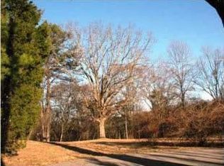 7143 Golden Pond Ln, Harrison, TN 37341