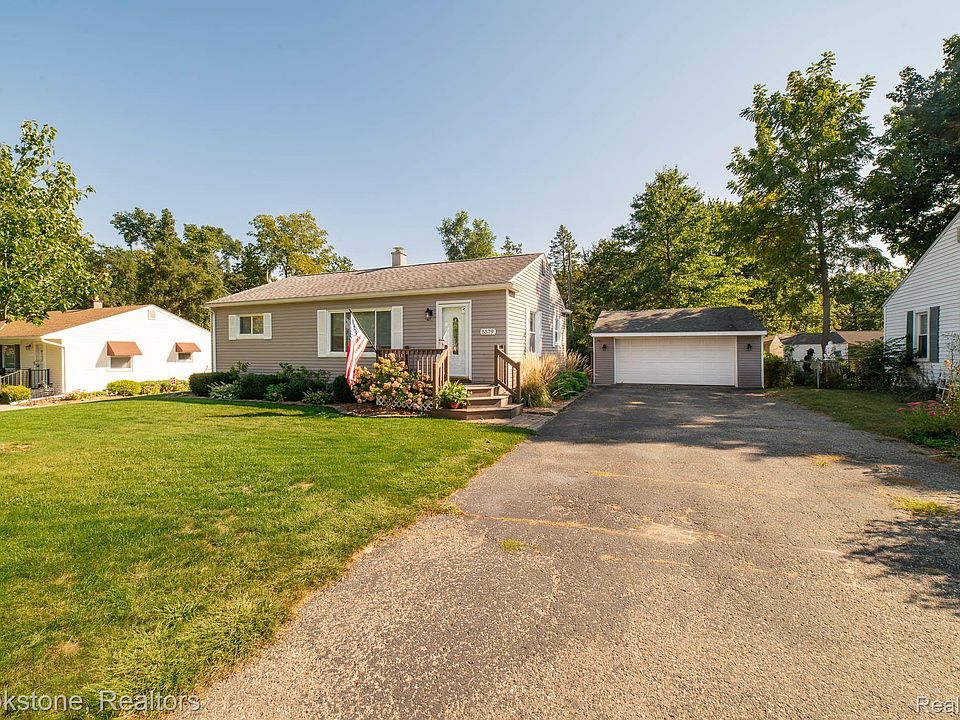 1st image of 5579 Cruse Ave