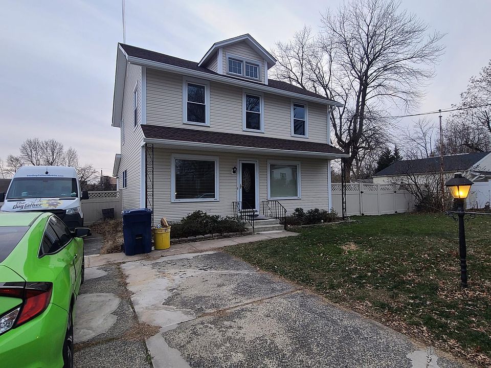 Exterior view from left side.