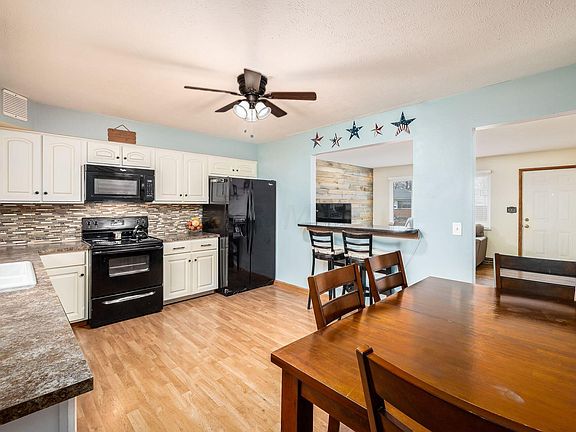 2nd image of 464 Dovewood Dr