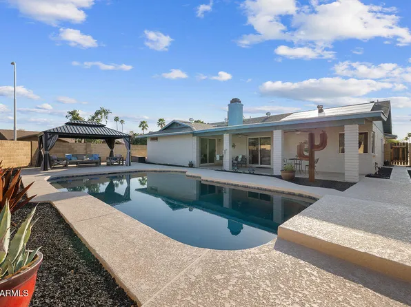 2801 N COMANCHE Drive, Chandler, AZ 85224