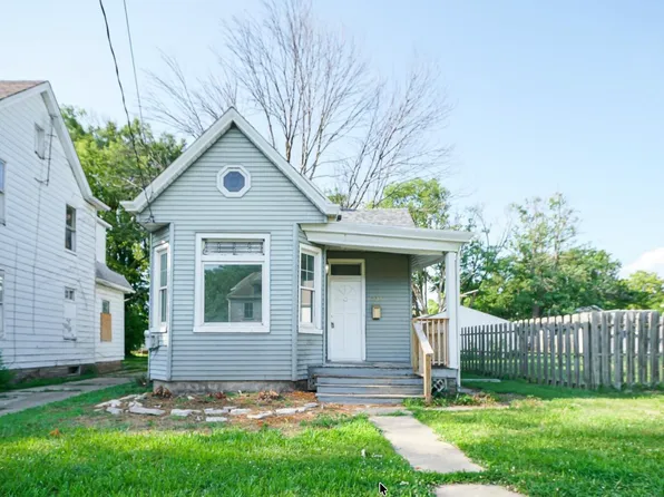1107 E Frye Ave, Peoria, IL 61603