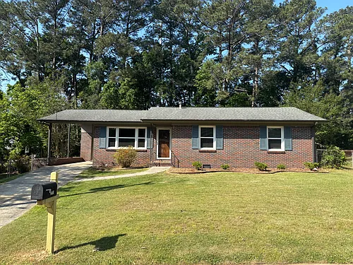 216 Berkshire Dr Photo 1