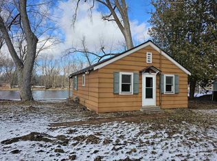 E9292 County Road X, New London, WI 54961