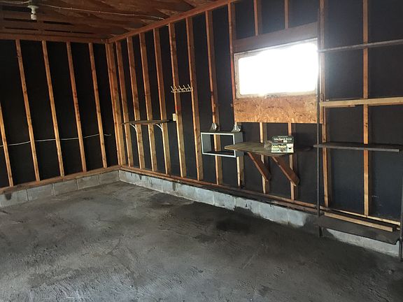 4th image of 670 2nd Ave