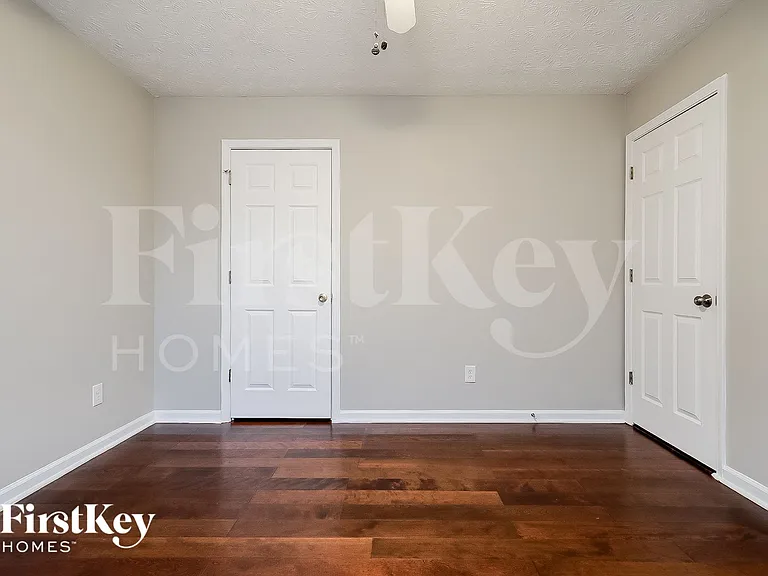 695 Avalon Forest Dr — Photo 10