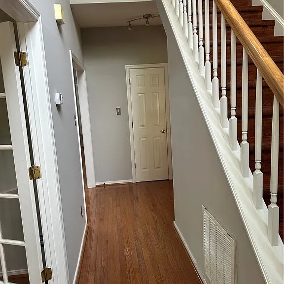 12305 Maybrook Ln — Photo 3