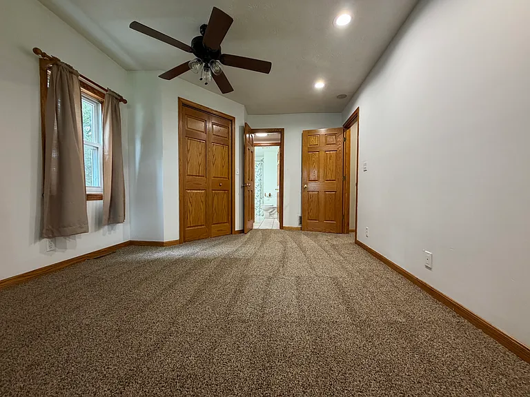 6422 Edison St NE — Photo 21