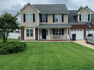 45 Trenton Pl, Cameron, NC 28326