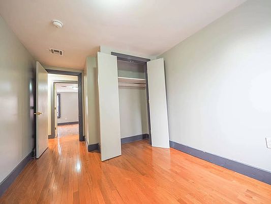 3rd image of 70 Palmetto St #1B