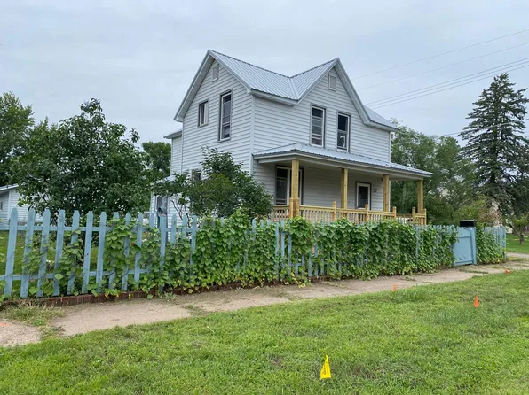 32 E Greenville St, Chippewa Falls, WI 54729