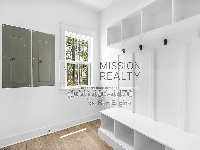 13513 Pinstone Ct — Photo 21