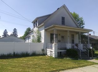 1810 Garfield Ave, Bay City, MI 48708