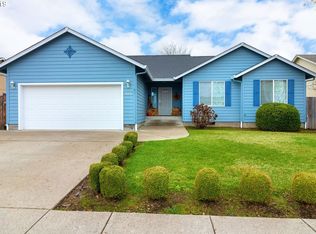 315 Ridgeway St, Sutherlin, OR 97479