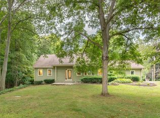 55 Hickory Grove Rd, Fulton, NY 13069