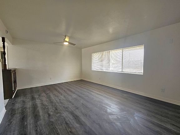 4th image of 14788 Boyle Ave