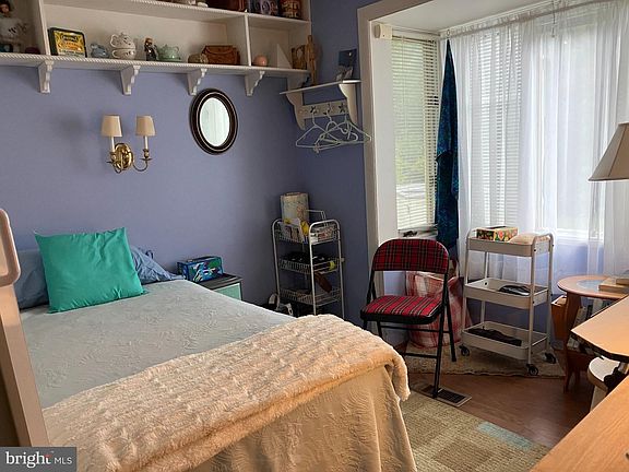 5th image of 590 Newell Dr
