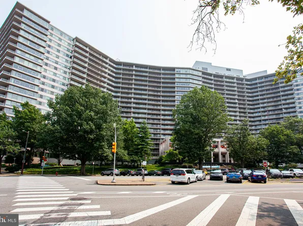 2401 Pennsylvania Ave APT 2B22, Philadelphia, PA 19130