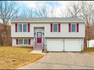 62 Glenford Dr, Waterbury, CT 06708
