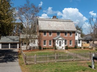 8 Judson Rd, Andover, MA 01810