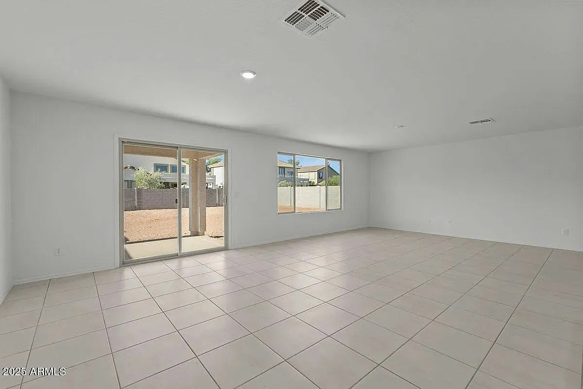 18185 East Zuza Drive — Photo 4