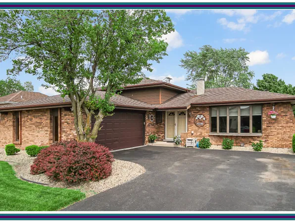 19215 Grant St, Lansing, IL 60438