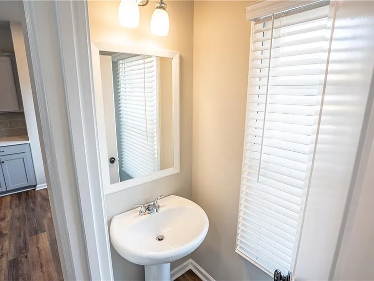 3657 Princeton Ave — Photo 13