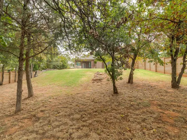 12475 Stone Hill Dr, Guthrie, OK 73044