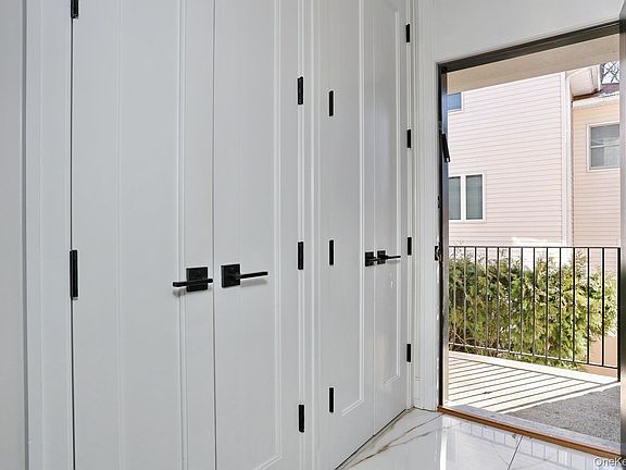 3rd image of 8 Neil Road #213