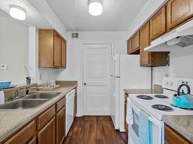 The Retreat at Woodlands Apartments