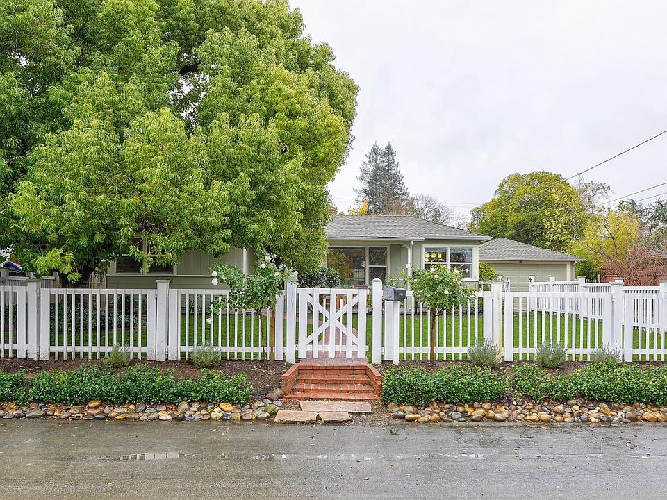 1st image of 16586 Marchmont Dr