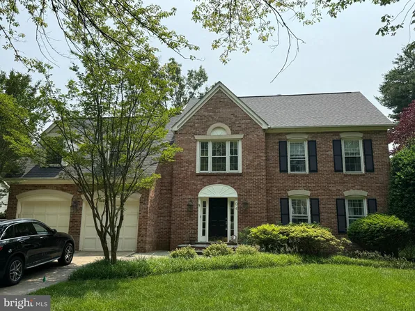 904 White Pine Pl, Potomac, MD 20854