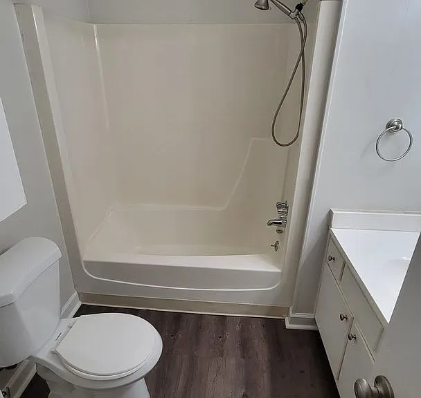 E. North Street, 3008 — Photo 10