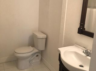 1800 SW 17th St, Miami, FL 33145