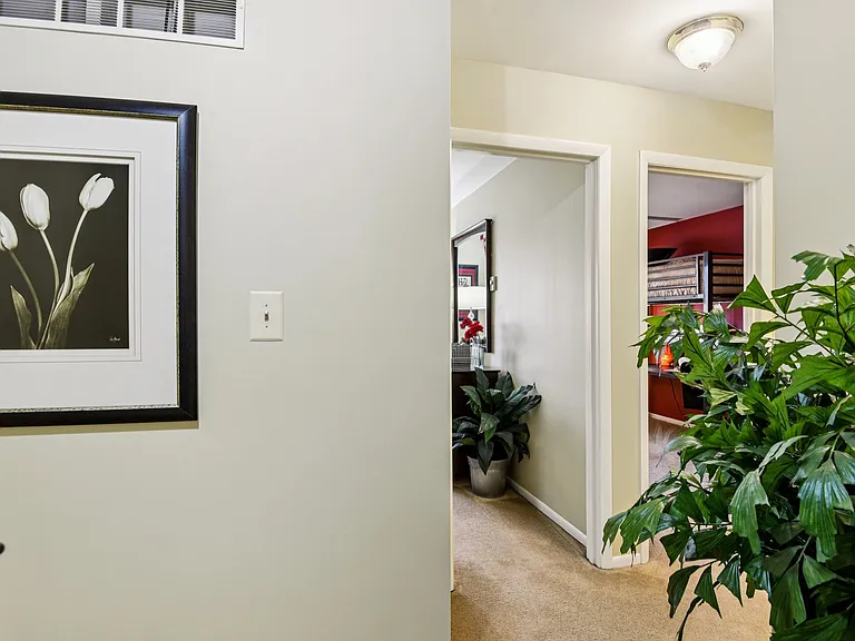 Howard Hills Rental Townhomes and Duplexes — Photo 107