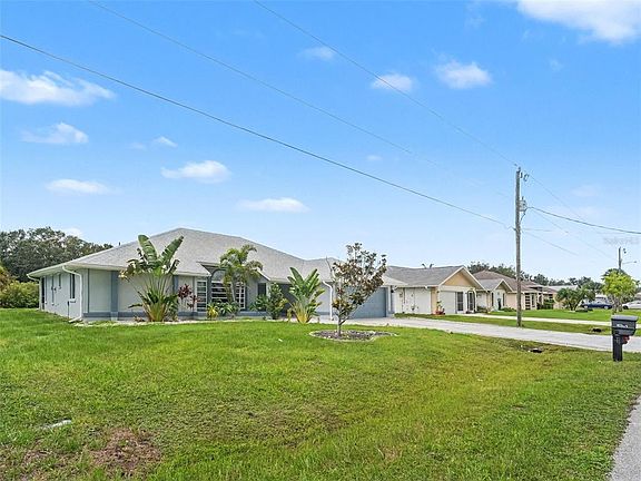 4th image of 25892 AYSEN DRIVE