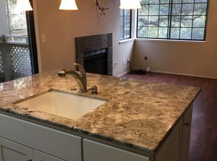 610 Quail Run Qt, Del Rey Oaks, CA 93940