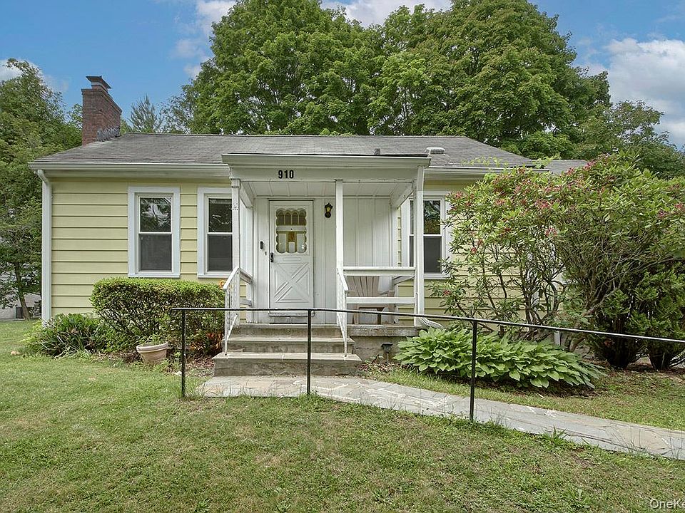1st image of 910 Linda Avenue