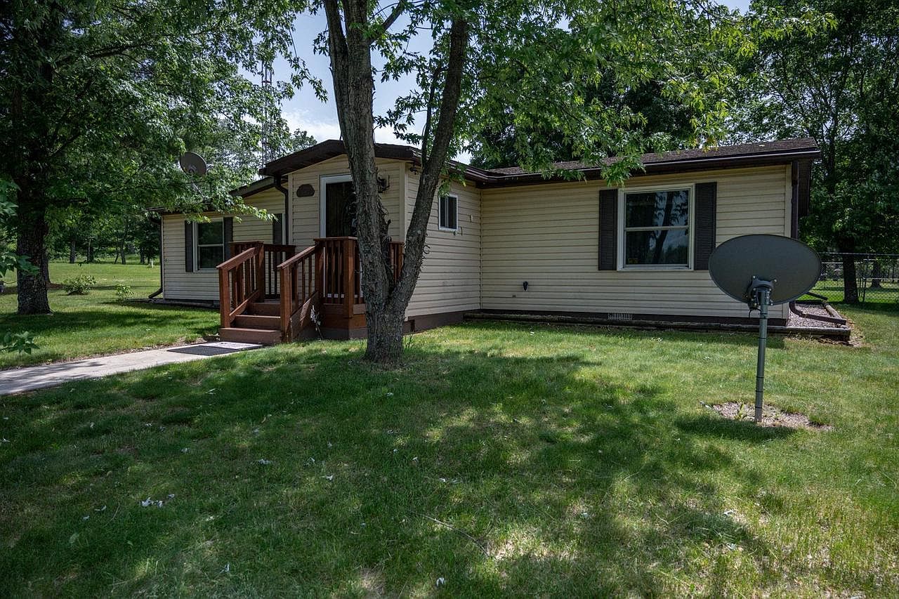 W2375 Evergreen Ln, Lyndon Station, WI 53944 Zillow