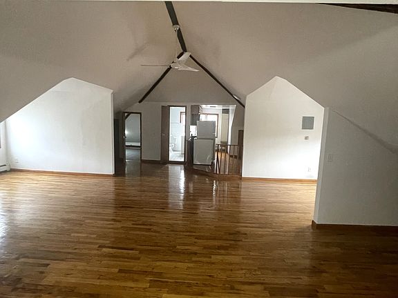 5th image of 3242 Cambridge Ave Fl 2