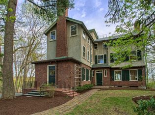 34 Pilgrim Rd, Newton, MA 02468