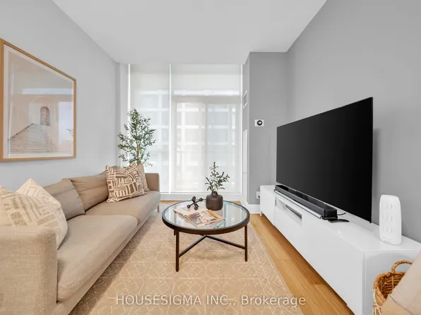 1185 The Queensway #208, Toronto, ON M8Z 0C6