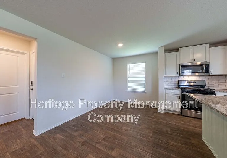 1018 Andean Emerald — Photo 14