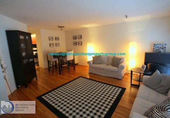 4th image of 341 W 11th St APT 2B